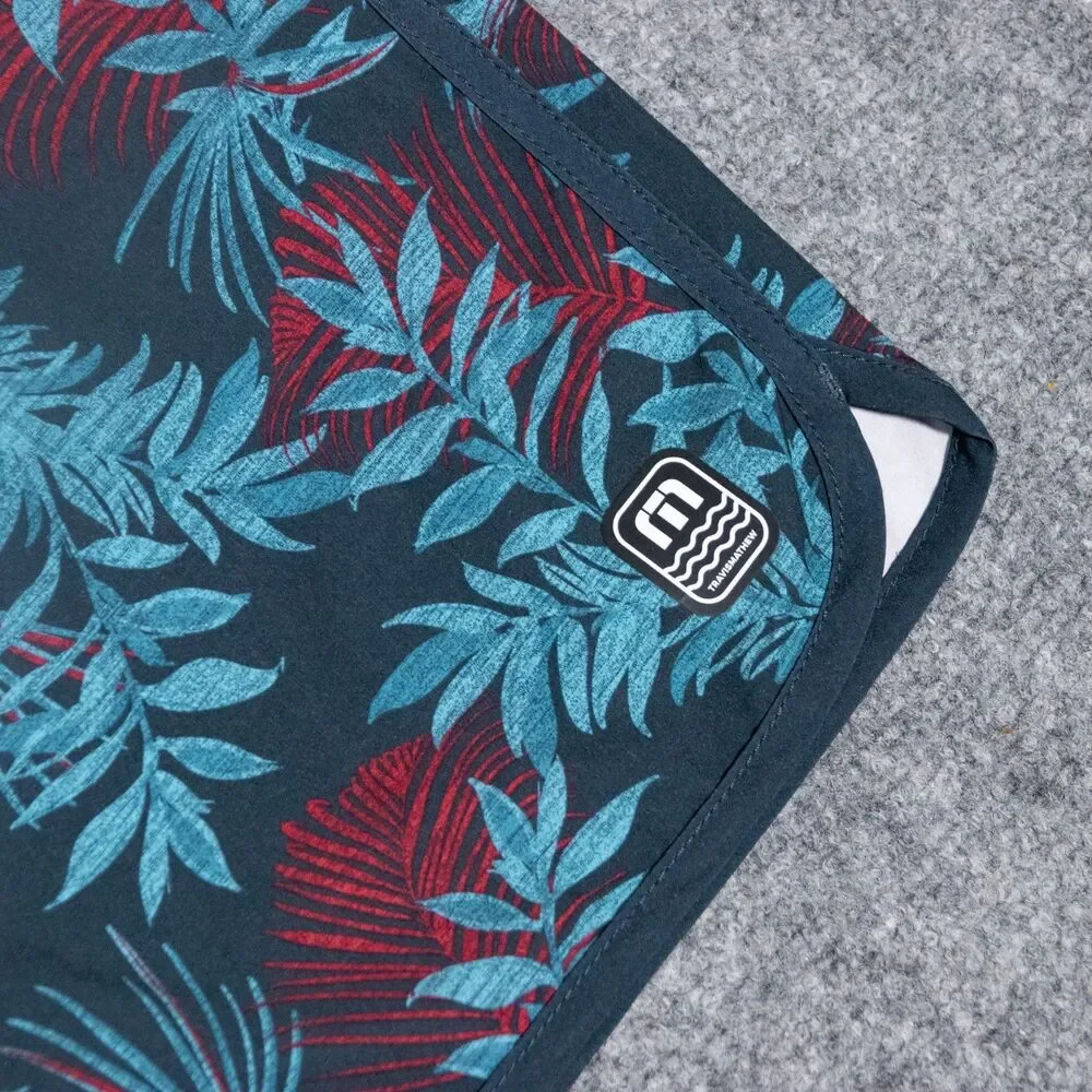 NWT Travis Mathew Party Hearty Board Shorts Men's 34 Floral Tropical Swim Trunks